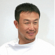 山田　周治